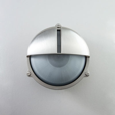 Round Bulkhead with Eyelid
