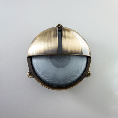 Round Bulkhead with Eyelid