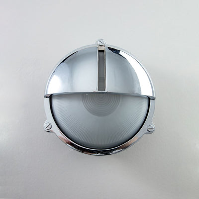 Round Bulkhead with Eyelid